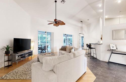 Cape Coral House | Salty Sands