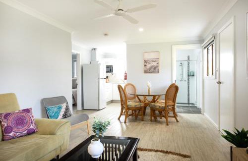 Mollymook Apartment | Salty Vibes