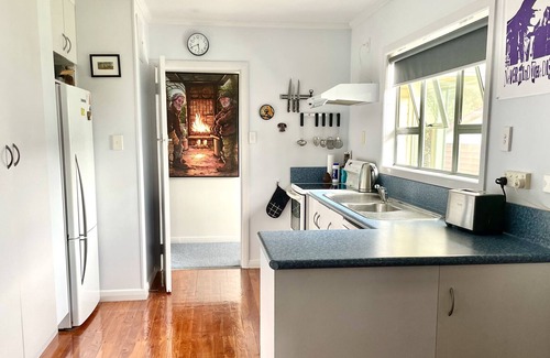 Coromandel House | Salty Yarns - Boat Parking available