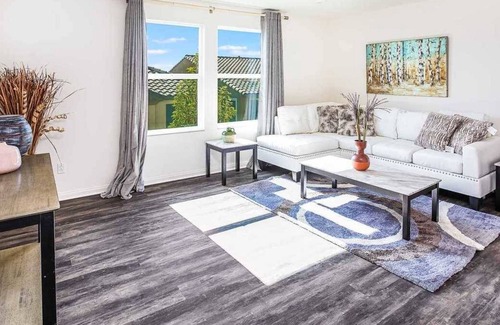 Upland House | Salubrious Breeze on Harvest