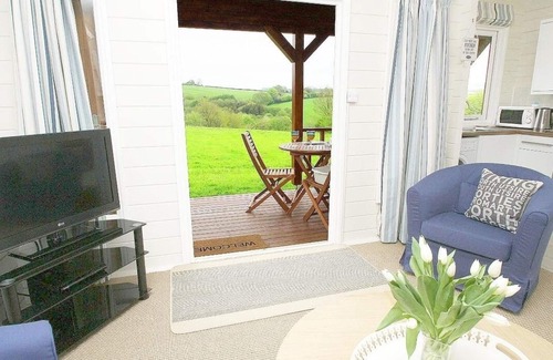 Liskeard Cottage | SAM'S CABIN, family friendly, with pool in Looe