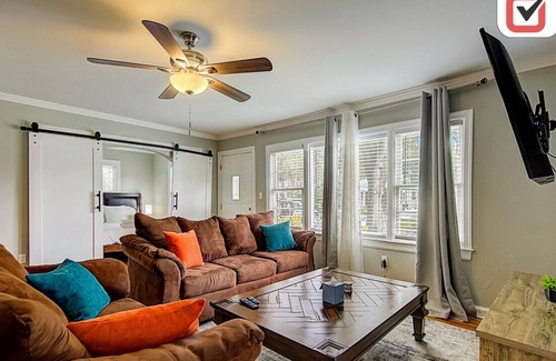Palma Ceia House | Sam's Floridian Lifestyle | Sleeps 11 | Pool | Pet Friendly | Near Boardwalk