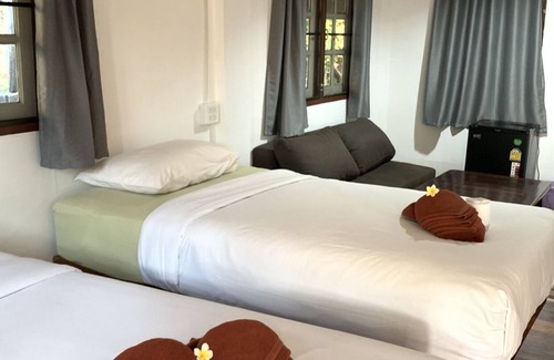 Ban Tai Hotel | Sam's House Guesthouse