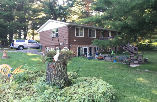 Sarona Cabin | Sam'sPlace:Cabin 4 quiet/across 2,000 acre boy-scout camp. All year round.