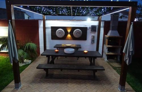 Los Gallos-Cerromolino House | Samadhi Home