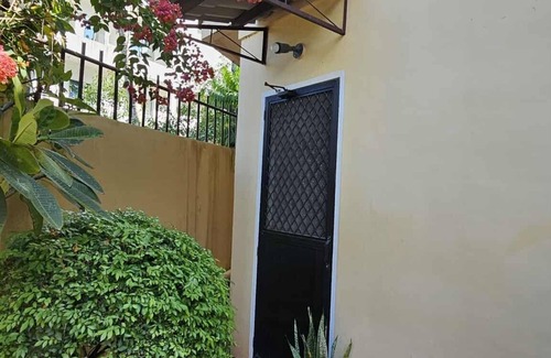 Samal Apartment | Samal Eagles Nest Beach Resort A