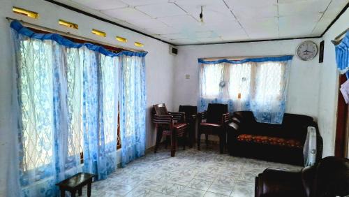 Devinuwara House | Samaraweera Family House