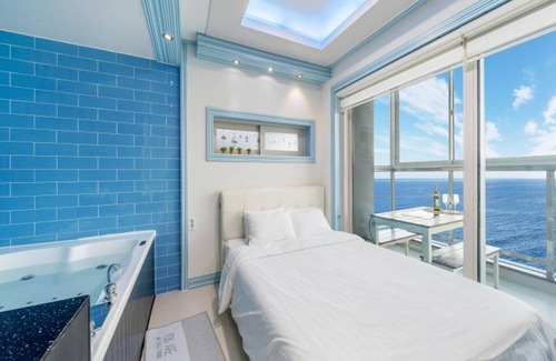 Samcheok House | Samcheok Pension Huga