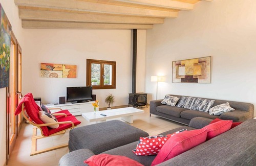 Crestatx House | Samina - Comfortable holiday house with pool and garden