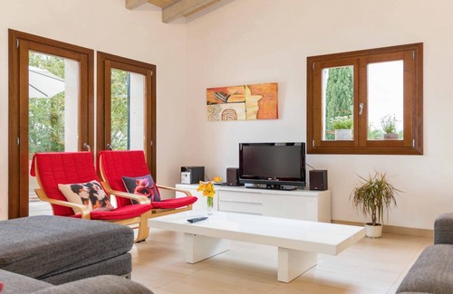 Crestatx House | Samina - Comfortable holiday house with pool and garden
