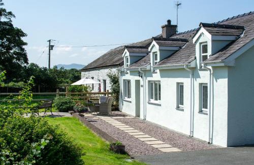 Bontnewydd House | Samuel cottage