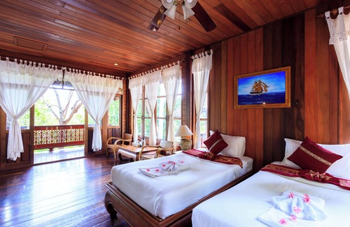 Lamai City Center Hotel | Samui Wooden Hill