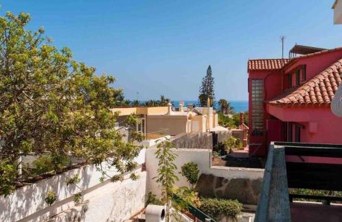 San Agustin Apartment | San Agustin Apartment with balcony close to the beach
