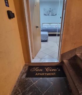 Portici Apartment | San Ciro's apartment