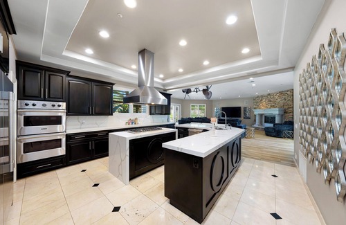 El Cajon House | San Diego Mansion, Eight Thousand Square Foot Oasis