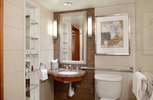East Village Hotel | San Diego Marriott Gaslamp Quarter