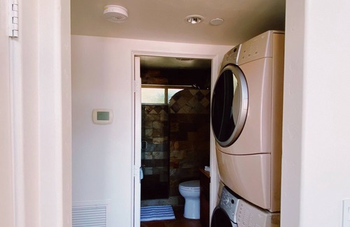 Jamul Cottage | San Diego Mountain Retreat. Best views in San Diego. Pet friendly, guest house