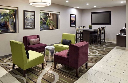 University Heights Hotel | San Diego Retreat: Cozy Room by SeaWorld with Pool | 3 Family Rooms