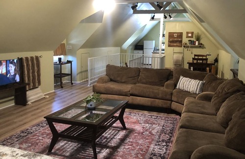 Bonita Apartment | San Dimas Loft