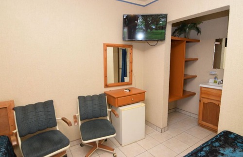 Primera Seccion Cabin | San Felipe Rental Studio 3 FREE WIFI AND CABLE TV
