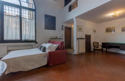 Ferrara Historic Centre Apartment | San Gregorio Magno Apartment
