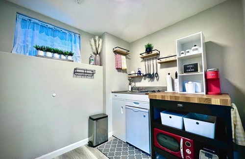 Downtown San Jose House | San Jose - 2 bedroom 1 bath