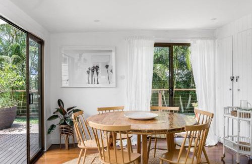 Byron Bay House | San Juan Surfers Cottage - prime Byron location