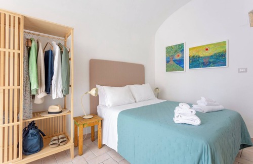 San Lorenzo Apartment | San Lorenzo Studio Flat