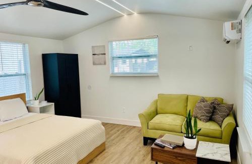 San Marco House | San Marco-Downtown Modern Suite