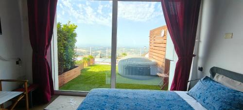 Borgo Maggiore Bed & Breakfast | San Marino Skyline - Olimpio suite Vista Mare