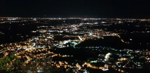 San Marino Bed & Breakfast | San Marino Skyline Virgilio sottotetto