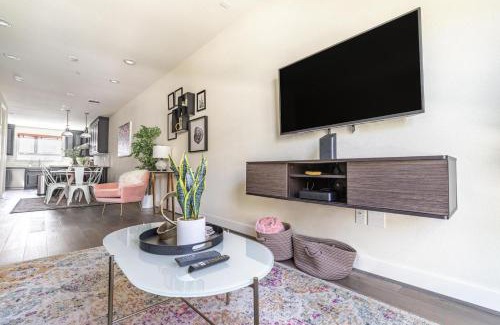 Hillsdale Apartment | San Mateo 2br w parking ac nr shops parks SFO-1555