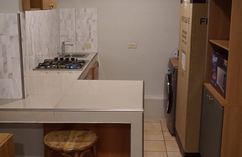 San Salvador Apartment | San Salvador Modern and Comfortable Studio Steps Away from Hotel Hilton SS.