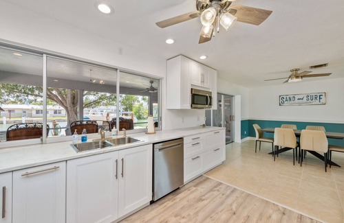Isles of Capri House | San Salvador Sanctuary- Isles Of Capri Naples Florida