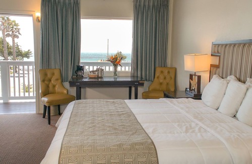 San Simeon Hotel | San Simeon Lodge