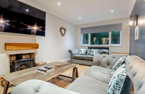 East Dereham House | Sanabrin