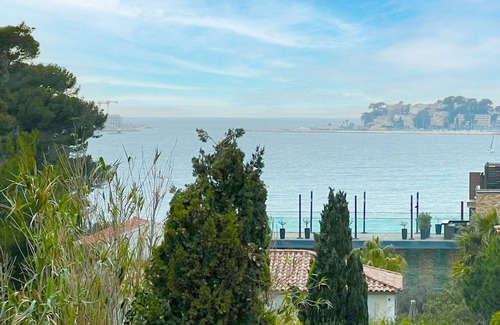 Sanary-sur-Mer House | Sanary sea view, Villa with pool, Gorguette beach