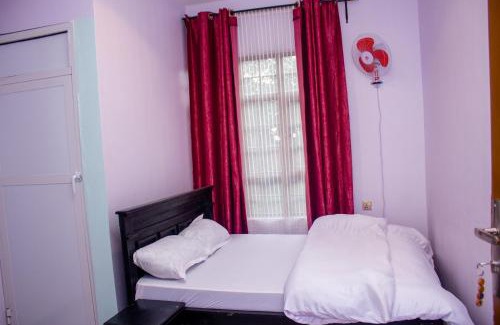 Arusha House | SANAWARI LODGE, Maji ya Chai