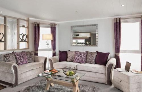 Fort Augustus Resort | Sanctuary 6 Hot tub lodge