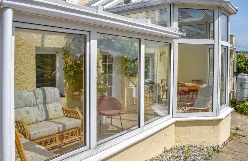 Garn Fadryn House | Sanctuary Cottage