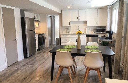 Lower Avenues Apartment | Sanctuary in the City, SLC secret downtown neighborhood in a park-like setting!