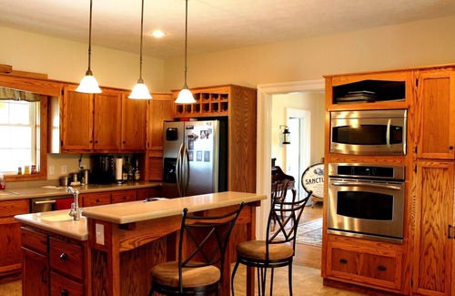Pulaski House | Sanctuary Inn - a stylish country house