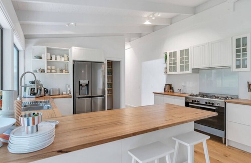 Bangalow House | Sanctuary Spaces - Casa King