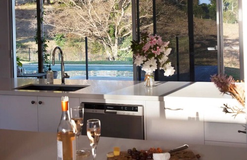 Bangalow House | Sanctuary Spaces - Fig Tree Hill Retreat