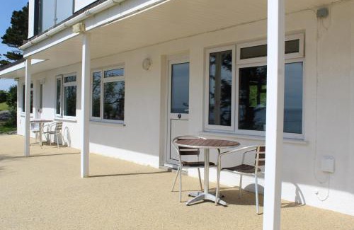 Seaton House | Sand Bar - Mount Brioni