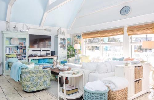 Wrightsville Beach House | Sand Crab Cottage by Bryant Real Estate