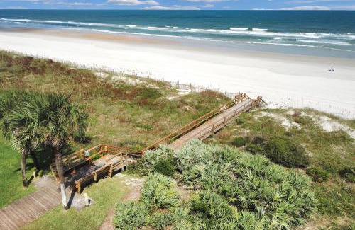 Crescent Beach Apartment | Sand Dollar III 605