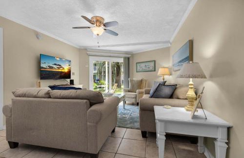 Villa Sabine House | Sand Dollar W-101