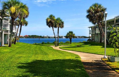 Villa Sabine House | Sand Dollar W-101