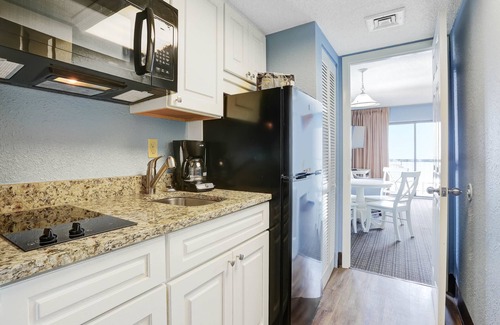 Myrtle Beach Apartment | Sand Dunes Tower Suites and Villas